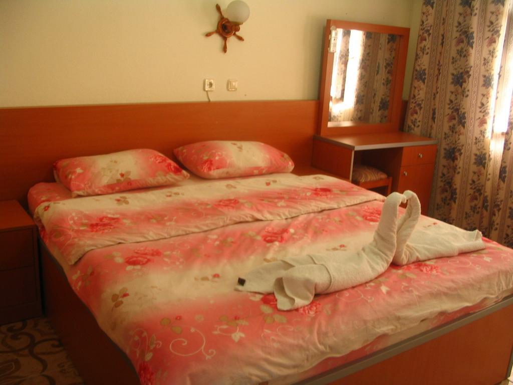 Hotel Schoenberg Kızılot Dış mekan fotoğraf