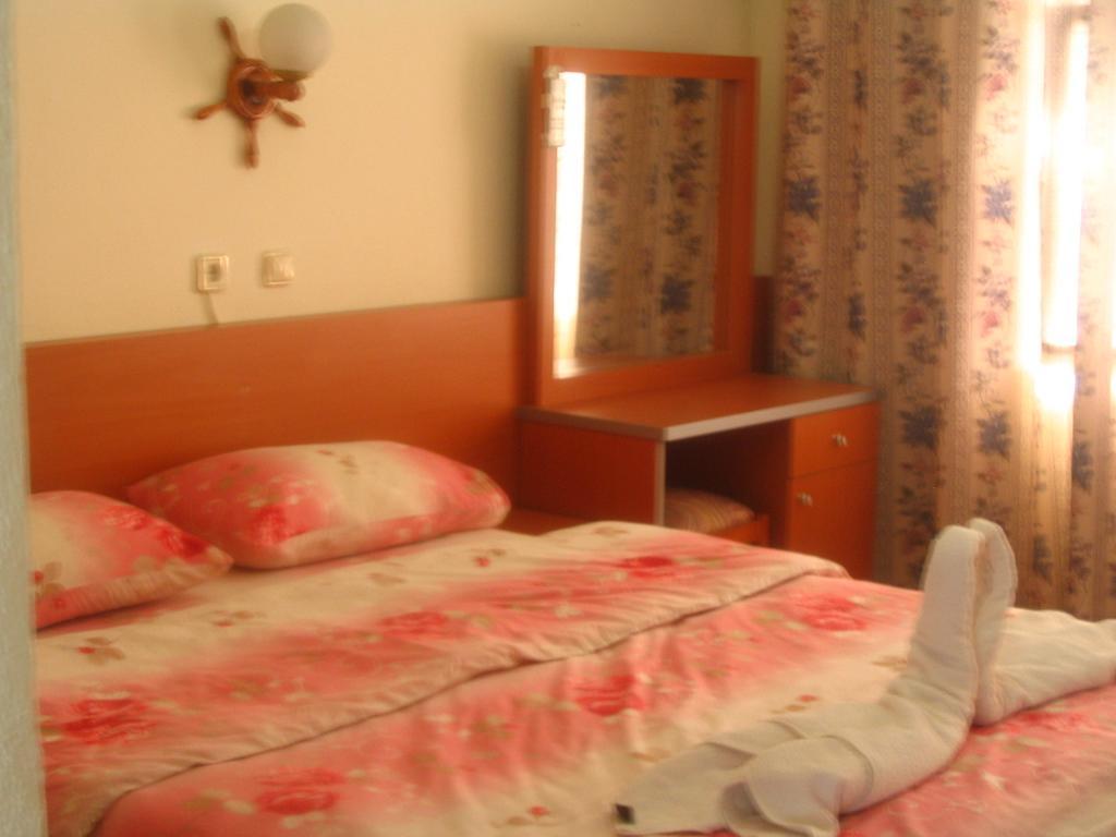 Hotel Schoenberg Kızılot Dış mekan fotoğraf