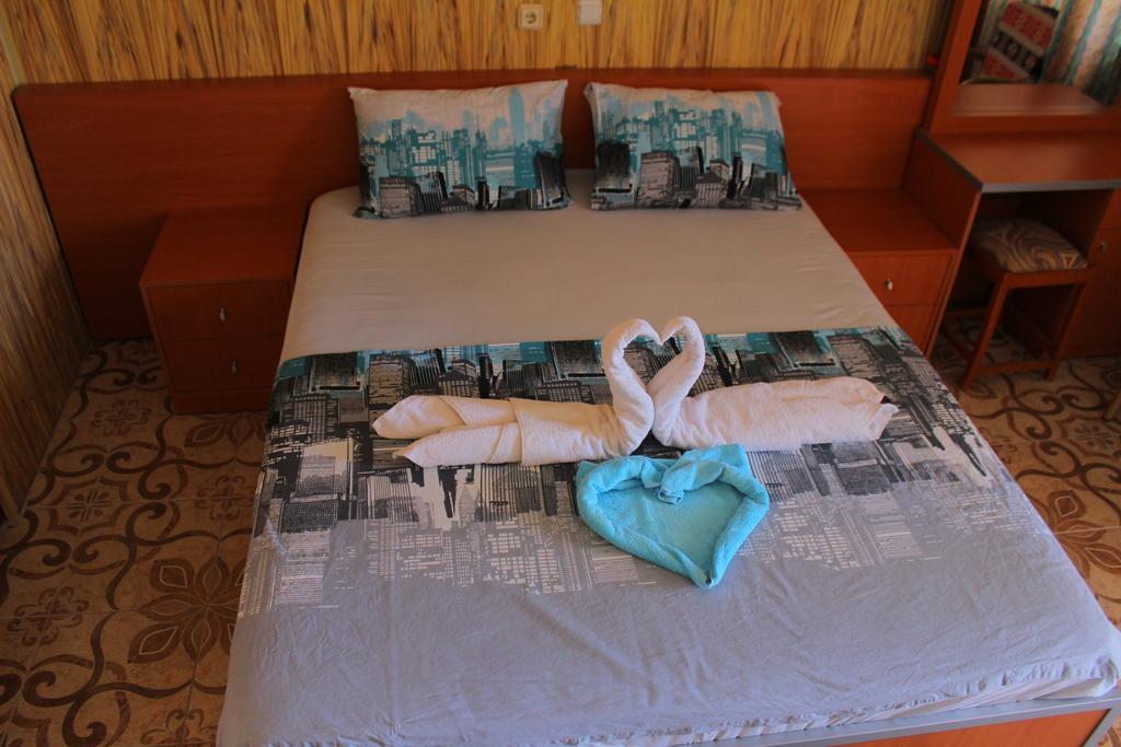 Hotel Schoenberg Kızılot Dış mekan fotoğraf
